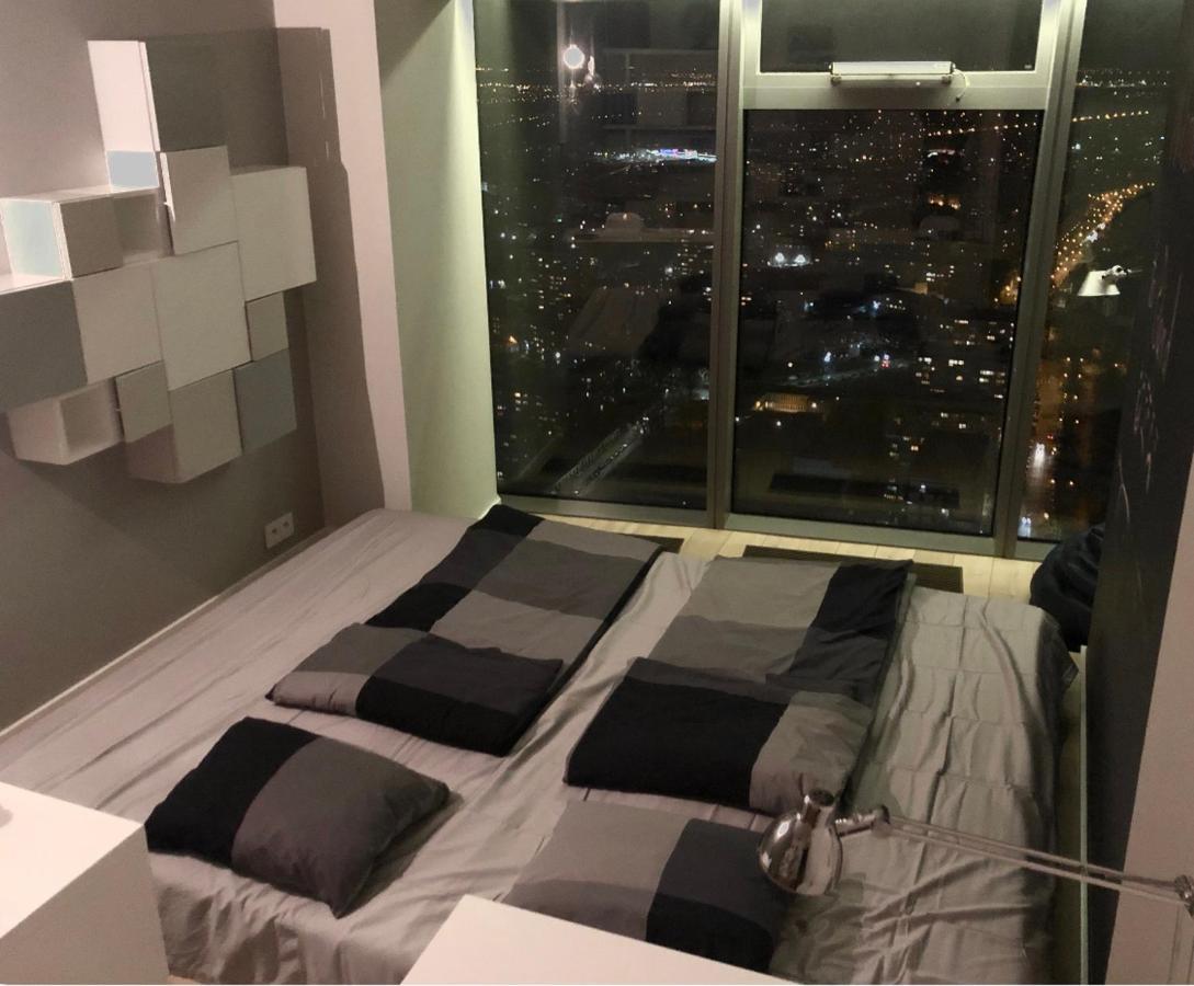 Vantage Point Apartament Sky Tower Breslavia Exterior foto